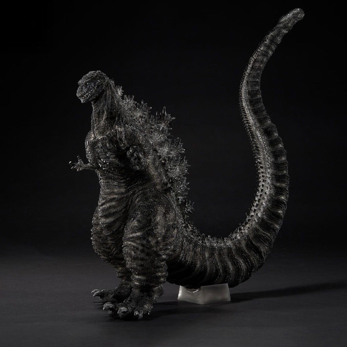 X-Plus – Godzilla