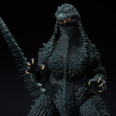 Toho 30cm Series Yuji Sakai Sculpt Collection Godzilla (2002) Battle in the Storm Figure