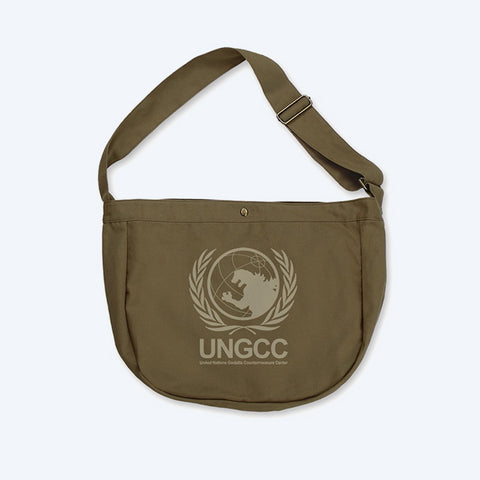 UN G Countermeasures Center Newspaper Moss Bag