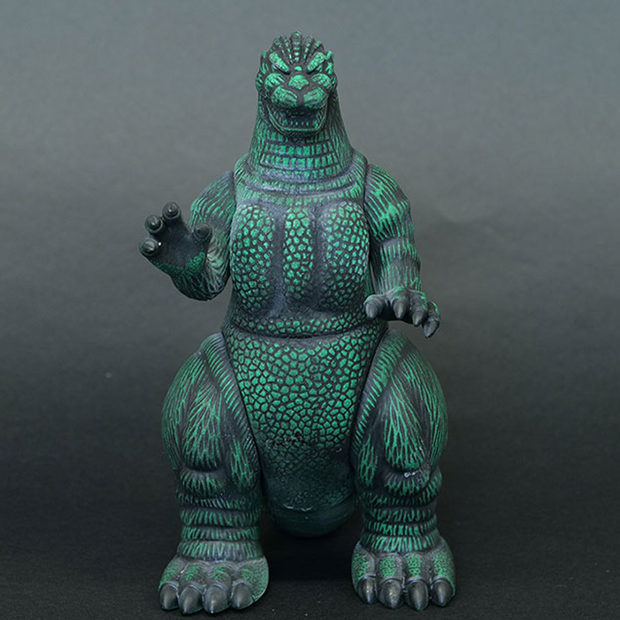 Marusan 350 Gigan 9” 2024 2006 Sofubi (Made in Japan)