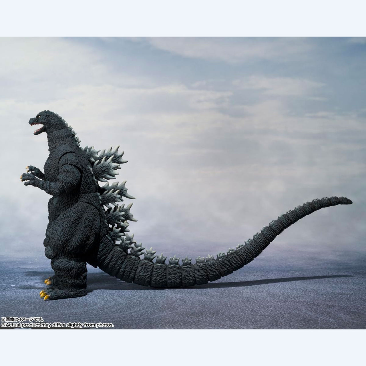 Godzilla vs. King Ghidorah S.H.MonsterArts Godzilla Shinjuku Battle