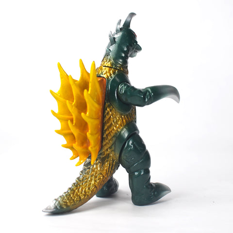 CCP Middle Size Series Gigan Standard Ver. Figure