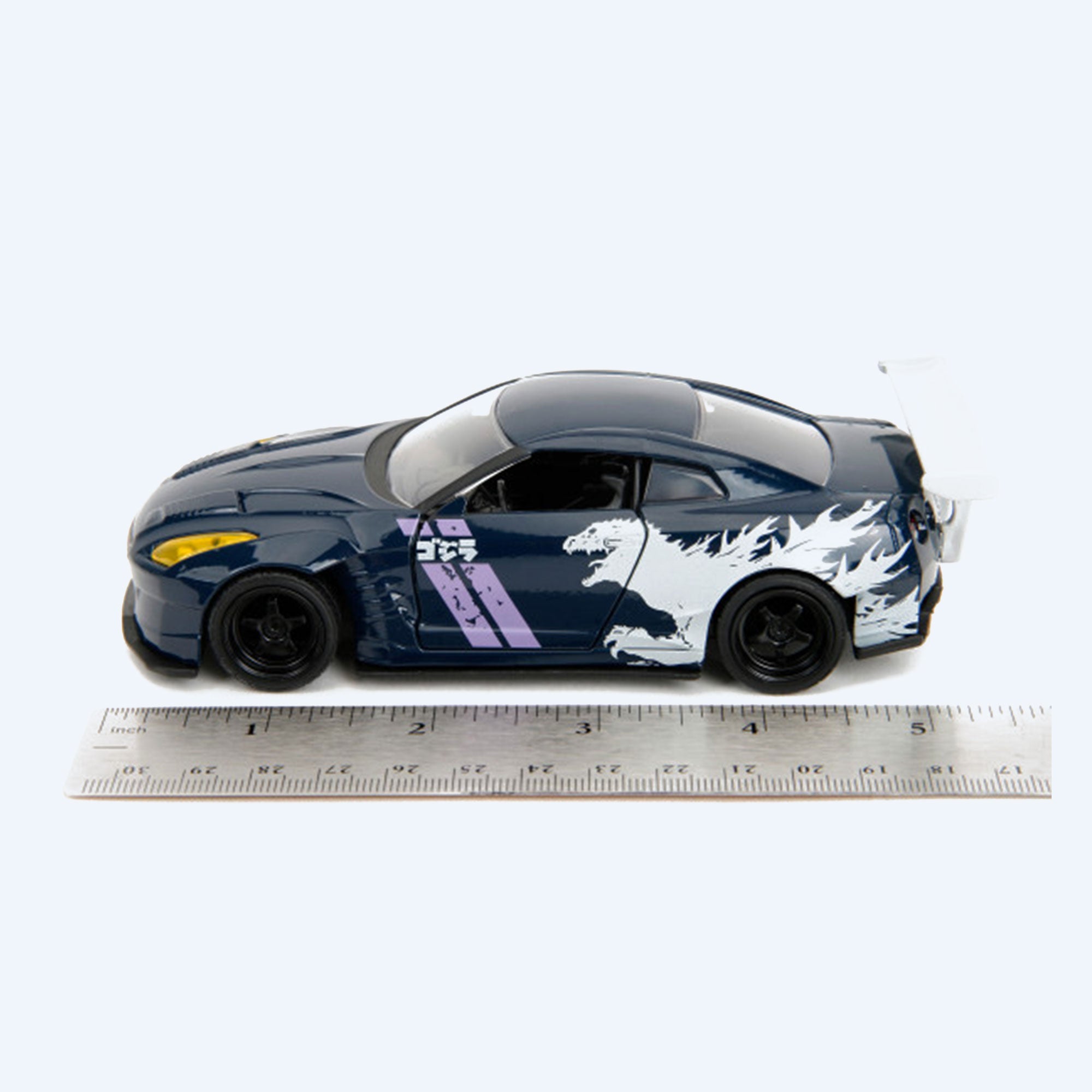 tk　ジオラマ&R35×1 Godzilla Nissan GT-R Ben Sopra 1:32 Scale