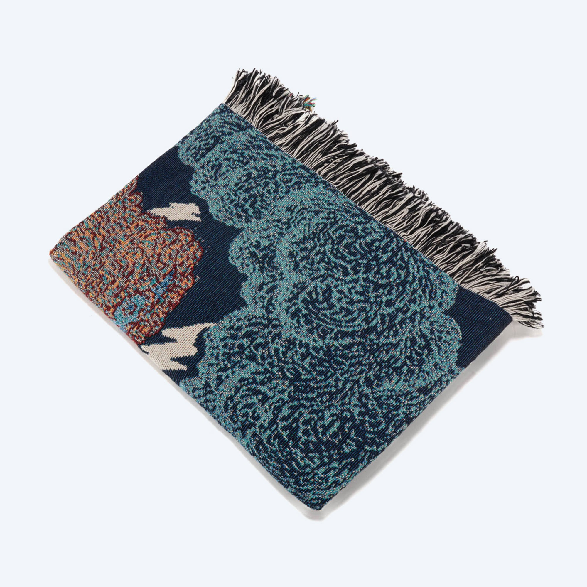 その他 daichiyamamoto watch your step blanket Brain Dead x Godzilla Hedorah Meal Time Blanket