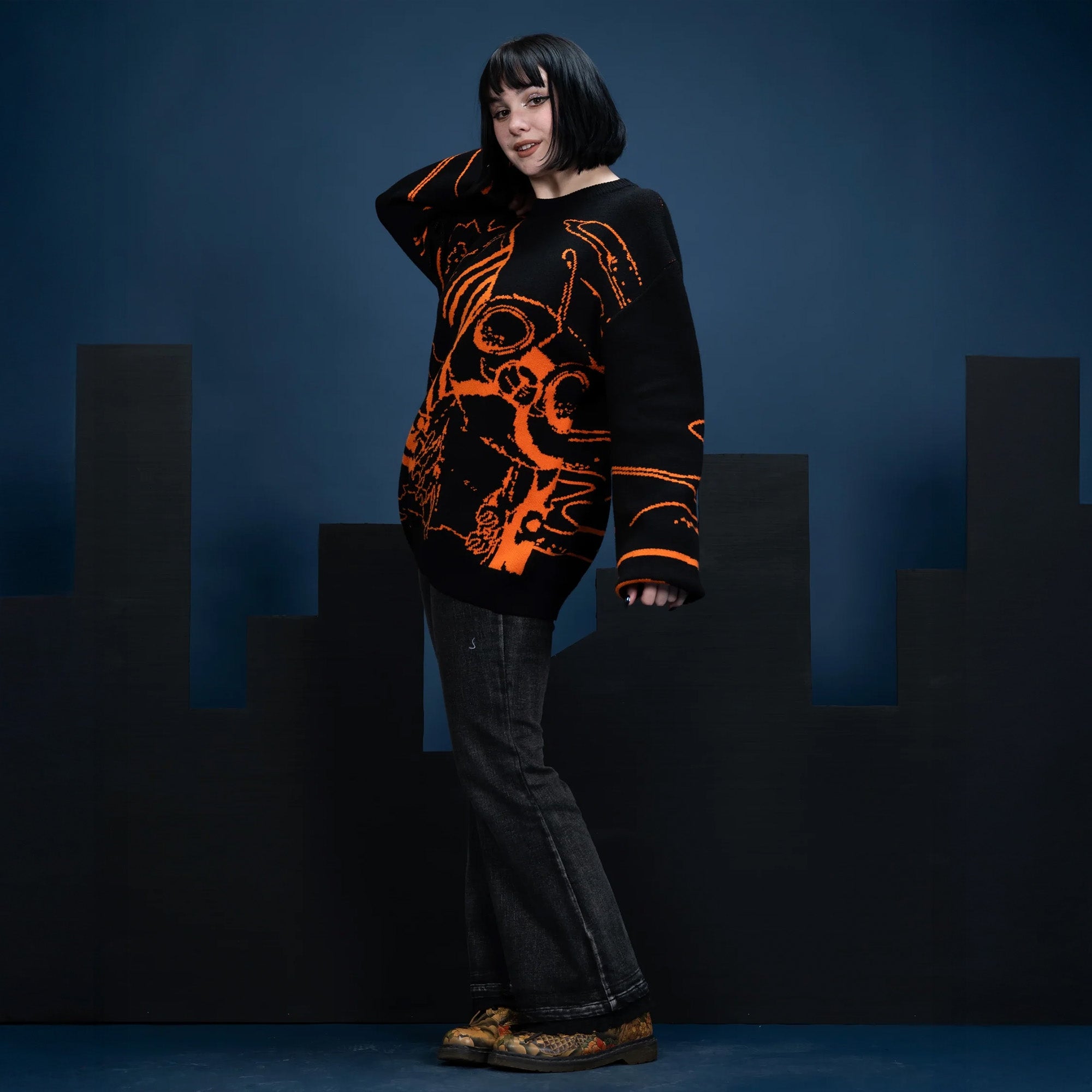 IGUSA SCENE QUEEN SWEATERSHIRT イグサ 193 Queen of the Monsters Sweater – Godzilla